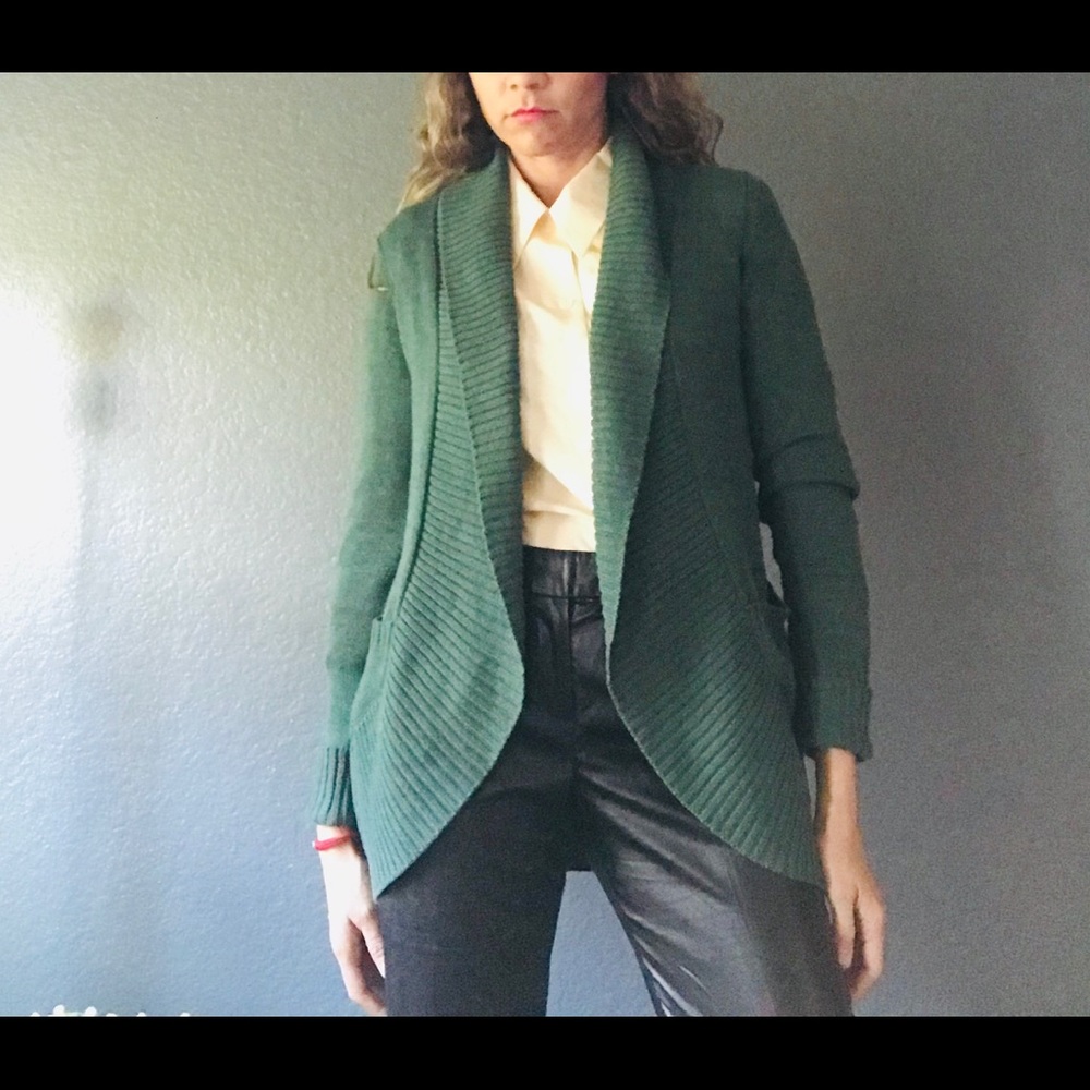 Silence noise Green Cardigan Size Xs.